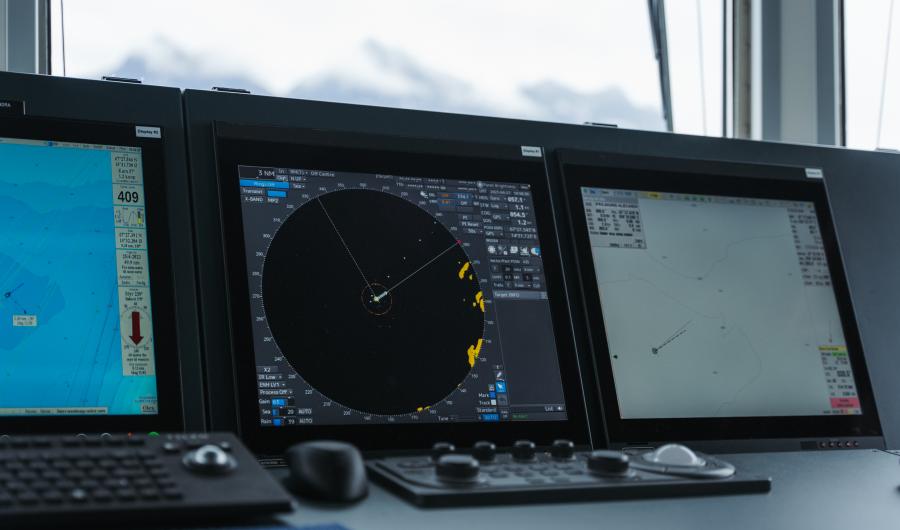Radar on research vessel